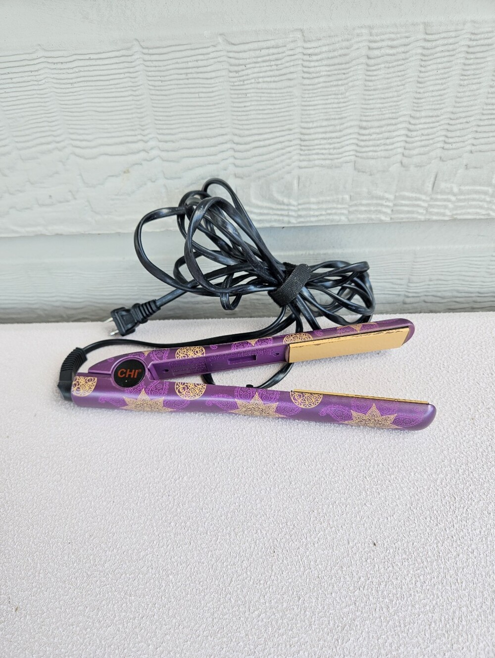 CHI 1" Ceramic Flat Iron Purple Gold Mandala Swivel Cord Portable GF7094